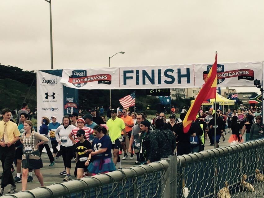 Kenyan runners dominate 105th annual San Francisco's Bay to Breakers