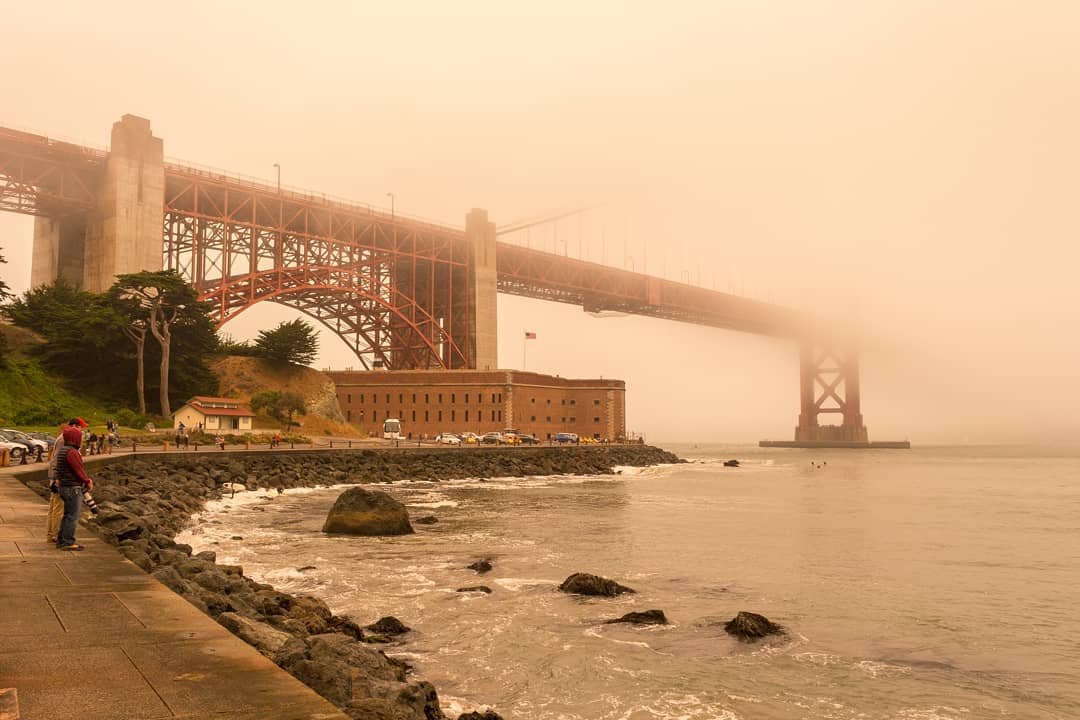 TIMELAPSE VIDEO Fog, smoke from County Fire creep towards San