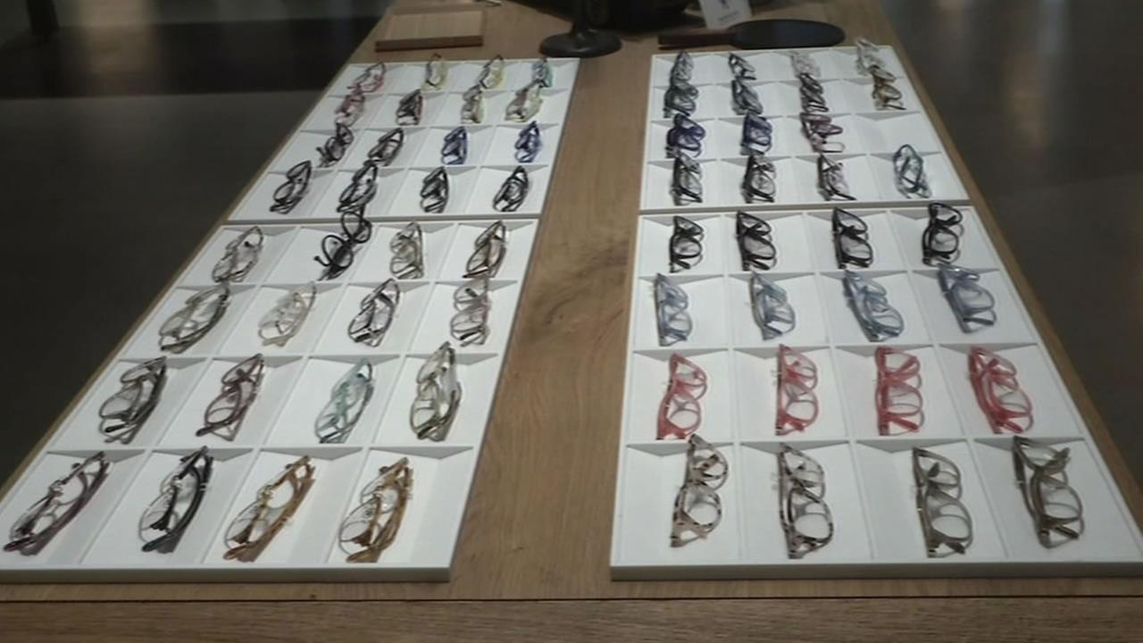 New glasses could prevent side effects of blue screens