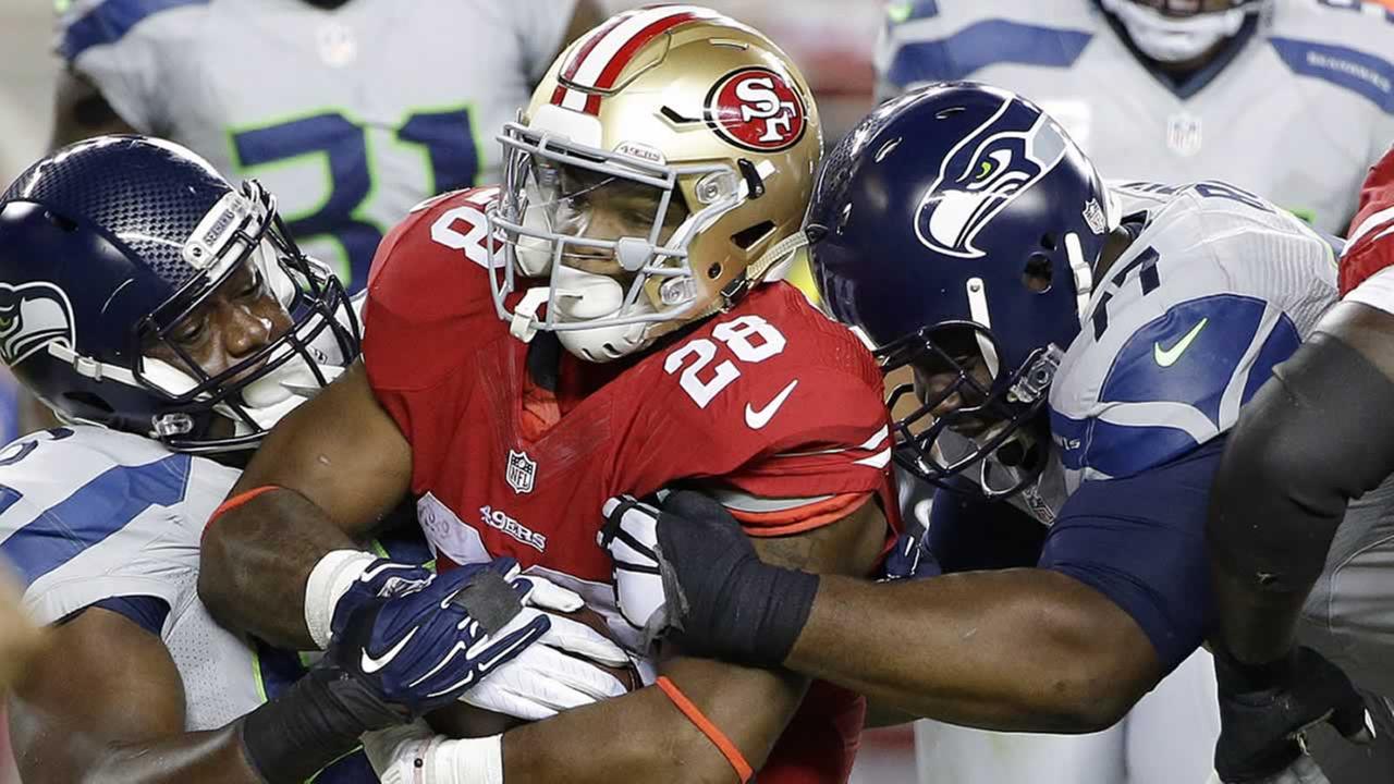 49ers' top RB Hyde out for rest of season