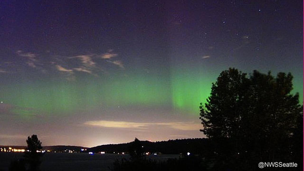 National Weather Service shoots video of stunning northern lights