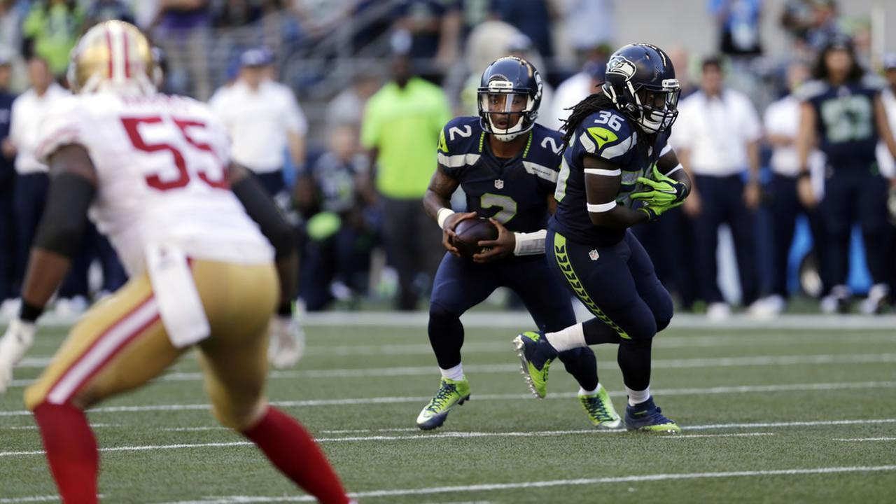 Russell Wilson injured in Seattle Seahawks 37-18 rout of San Francisco 49ers