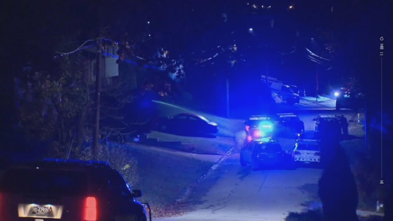 1 officer injured, another killed in Pennsylvania shooting