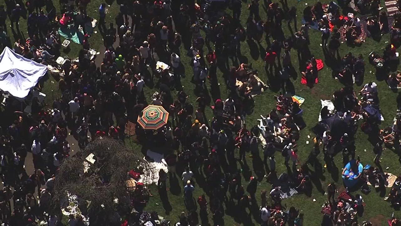 PHOTOS Thousands gather for 4/20 celebration at Golden Gate Park in