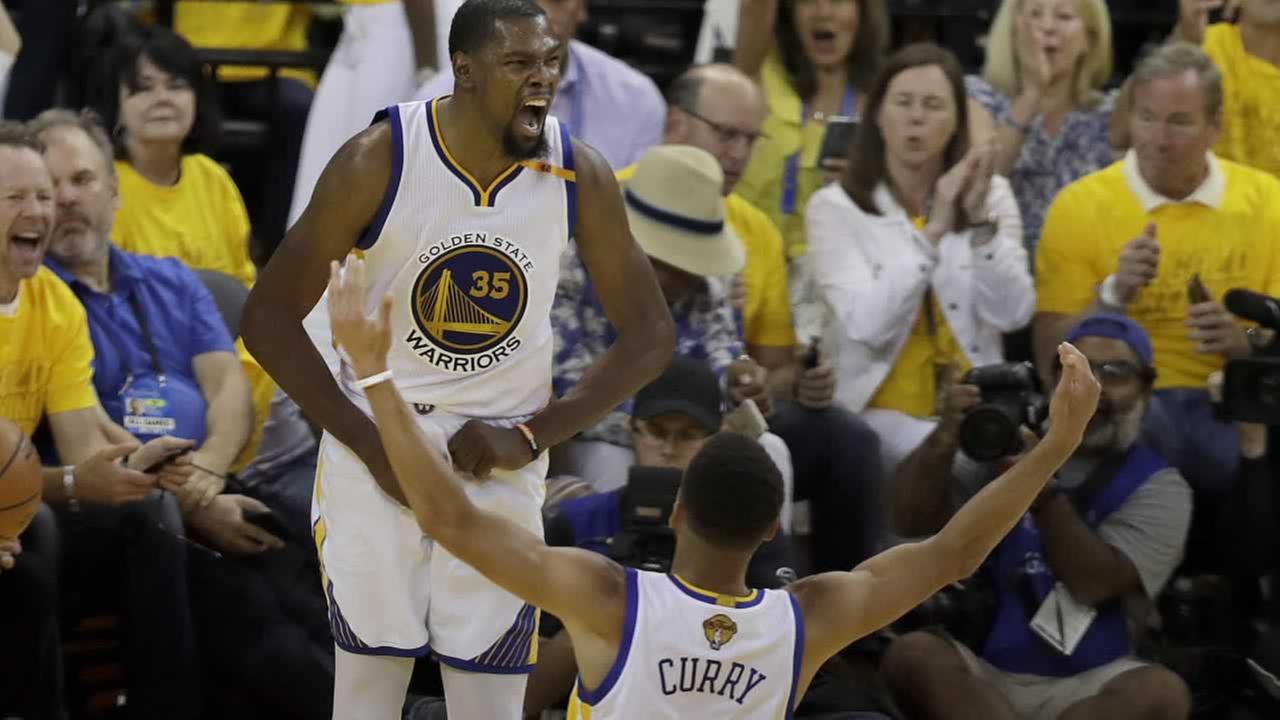Warriors beat Cavaliers 132-113 in Game 2 of NBA Finals