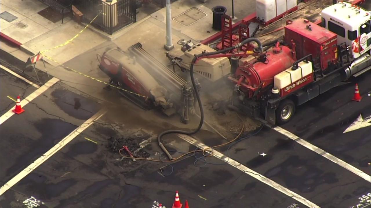 Parents upset after Stanford Shopping Center security robot injures