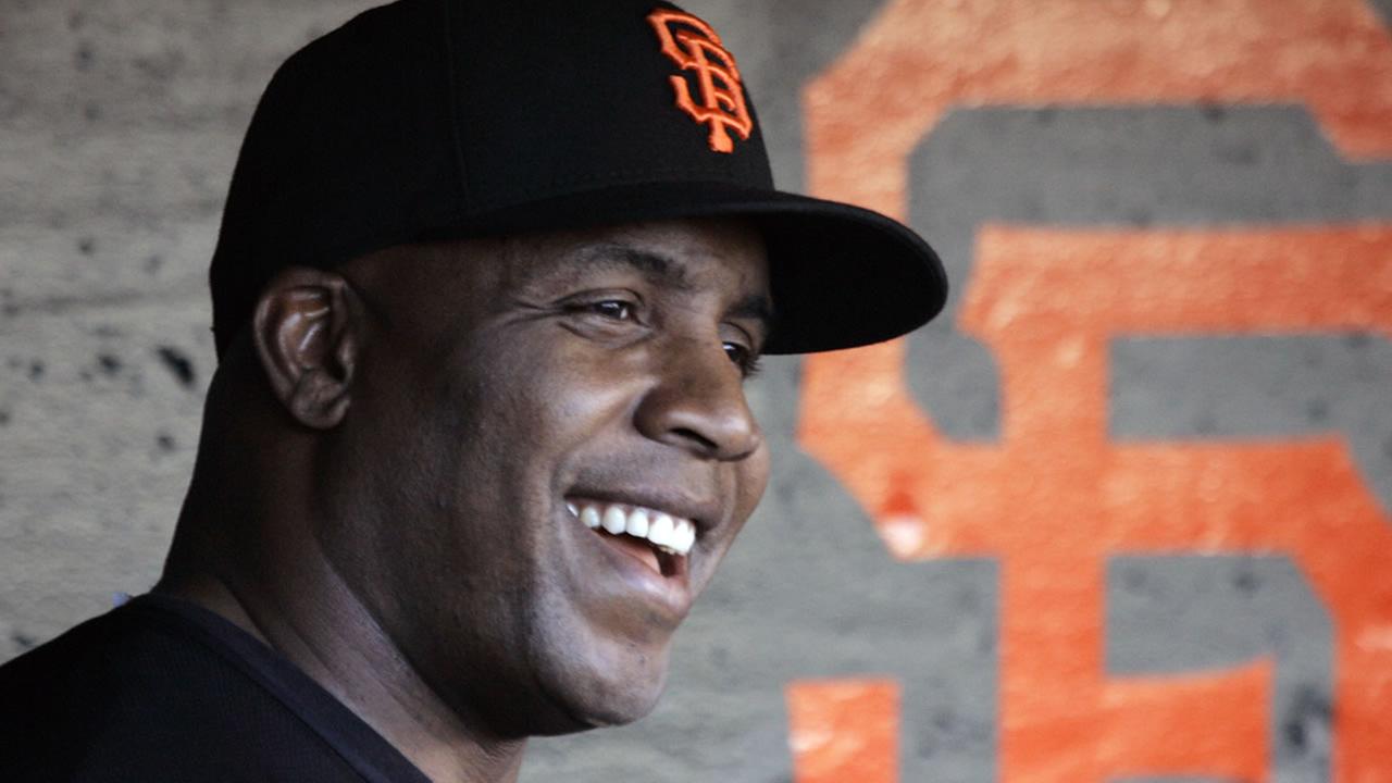 Giants to Retire Barry Bonds' No. 25 Jersey At April 11 Ceremony Giants to Retire Barry Bonds' No. 25 Jersey At April 11 Ceremony