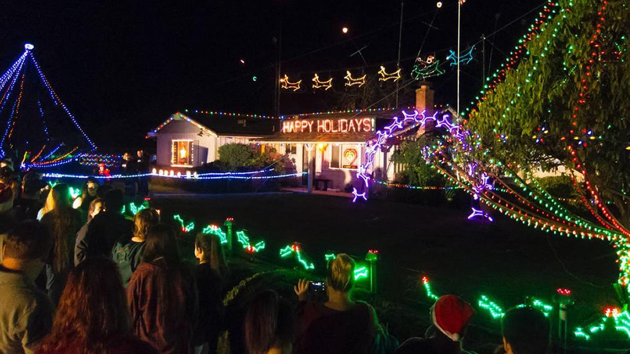 concord s mr christmas retires from holiday light show concord s mr christmas retires from holiday light show