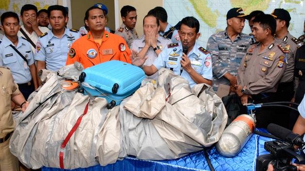 Bodies, wreckage reveal fate of AirAsia jet | abc7news.