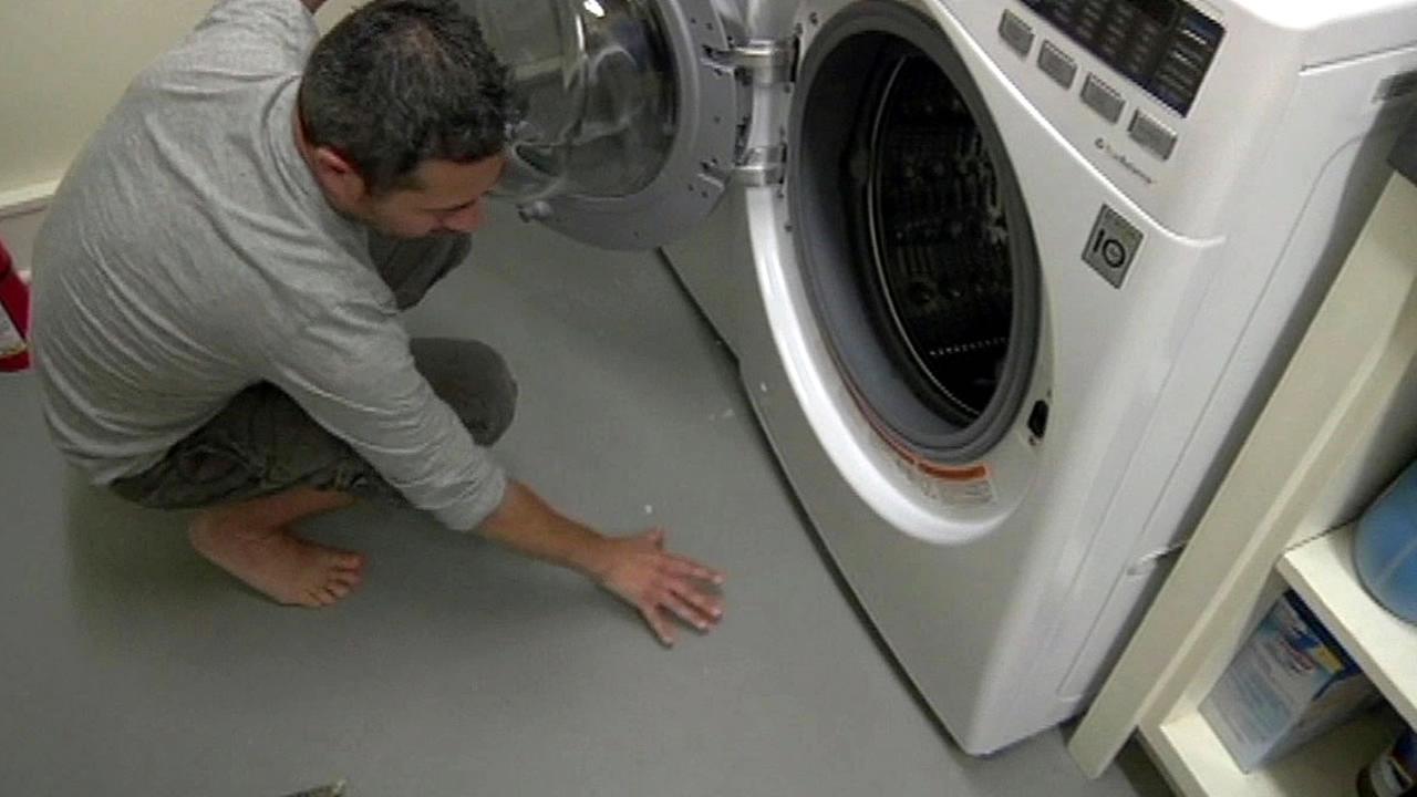 Washer Leaks From Bottom Tube Vidéo Porno