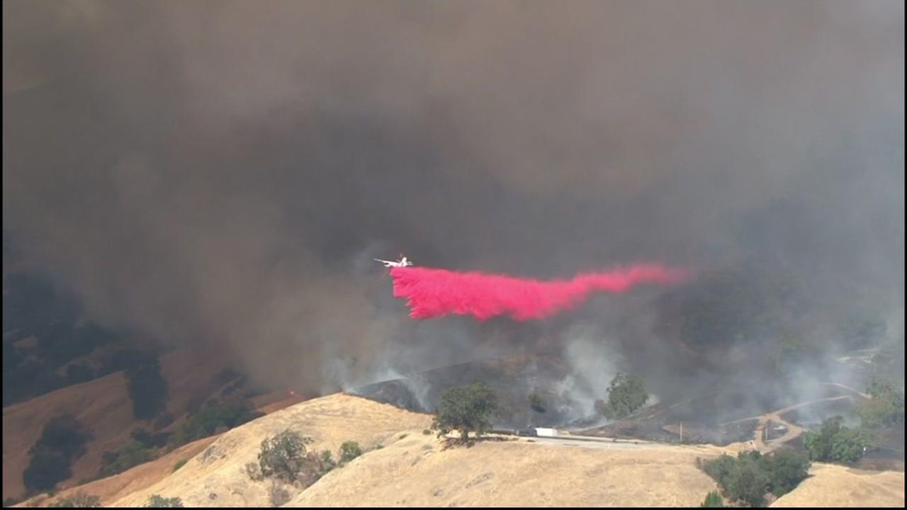 Crews battling 1,500acre wildfire near Cloverdale, 20 percent contained