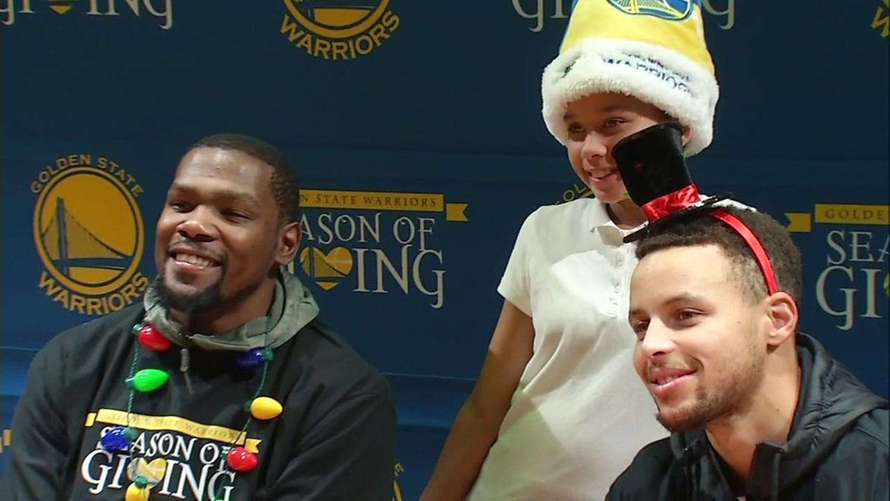 Golden State Warriors visit San Francisco Bayview students for 'Holiday Fest' event