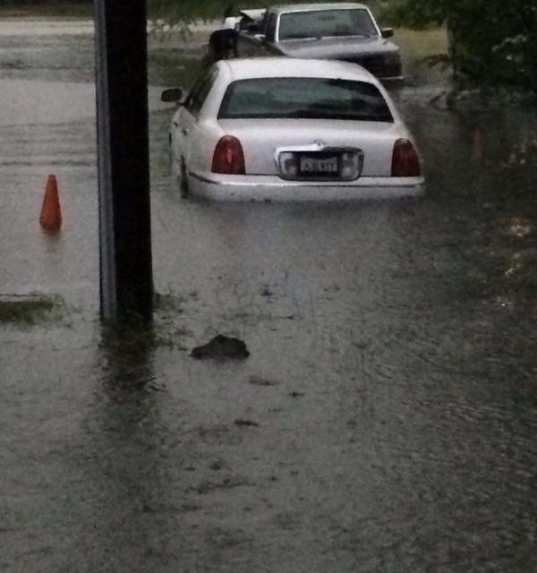 <div class='meta'><div class='origin-logo' data-origin='none'></div><span class='caption-text' data-credit=''></span></div>