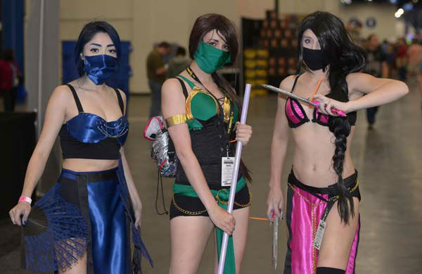 <div class="meta "><span class="caption-text ">Comicpalooza bills itself as the largest four pop-culture event in Texas, bringing out fans of movies, TV, music and much more. (KTRK Photo)</span></div>