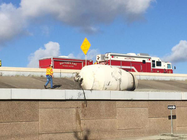 An overturned cement truck shut down several lanes of the Spur 330 at Rollingbrook <span class=meta>KTRK Photo</span>