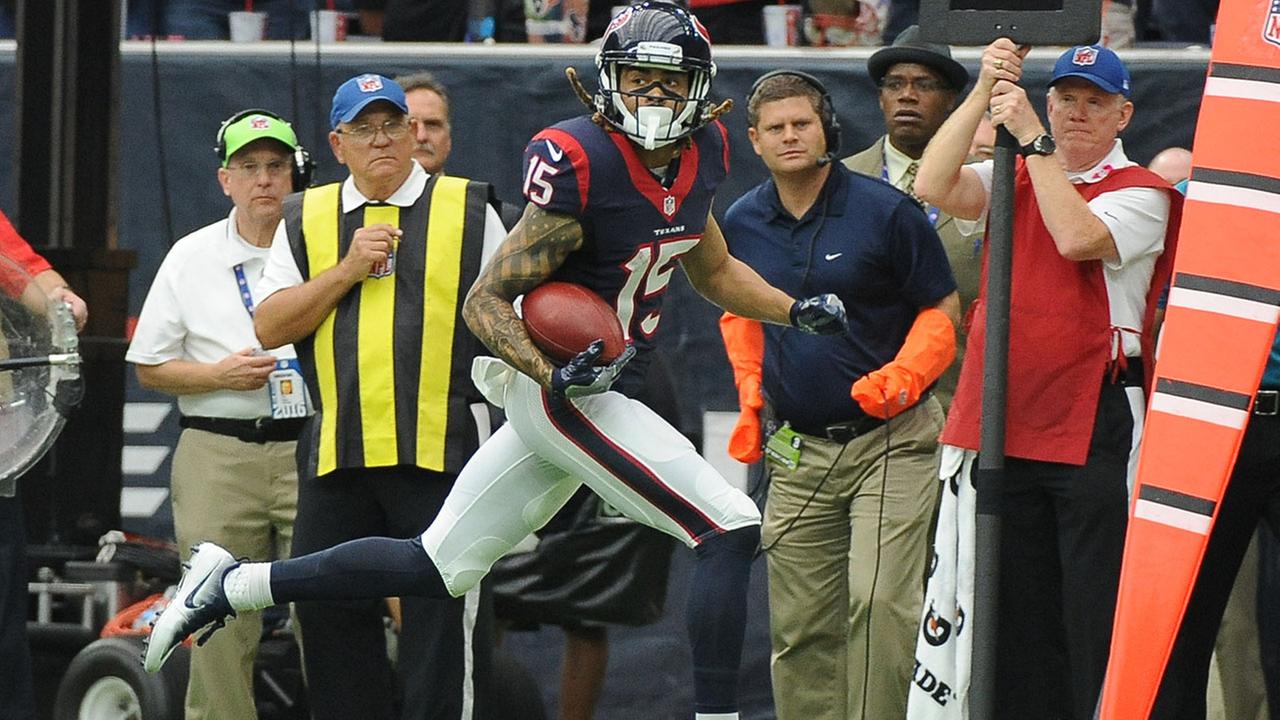NFL names Houston Texans WR Will Fuller V the AFC Special Teams Player of the Week