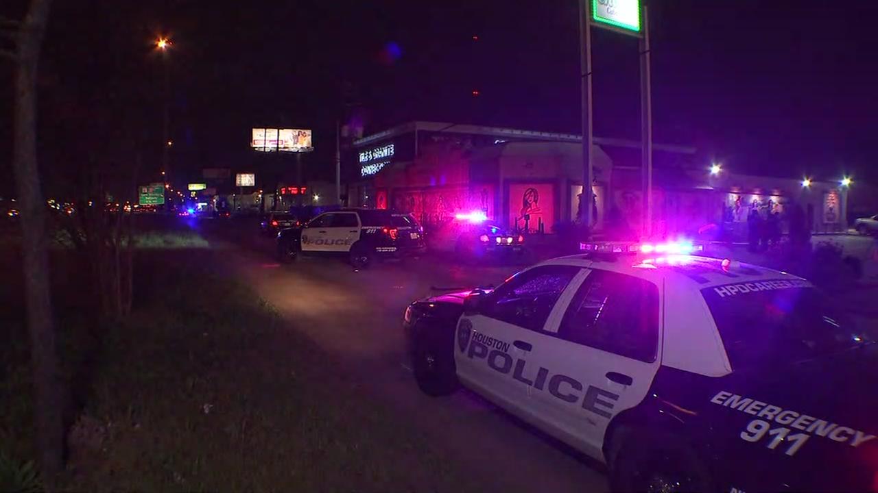 Tow truck driver helps police find hit and run suspect - KTRK-TV