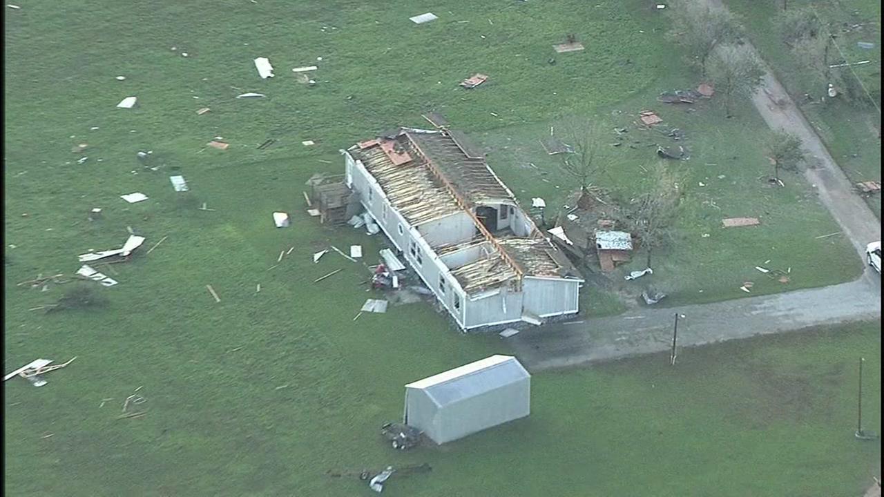 Severe weather moves through SE Texas, ravages Sealy
