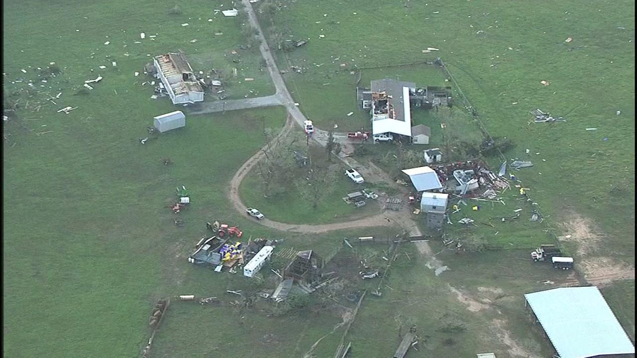 Severe weather moves through SE Texas, ravages Sealy
