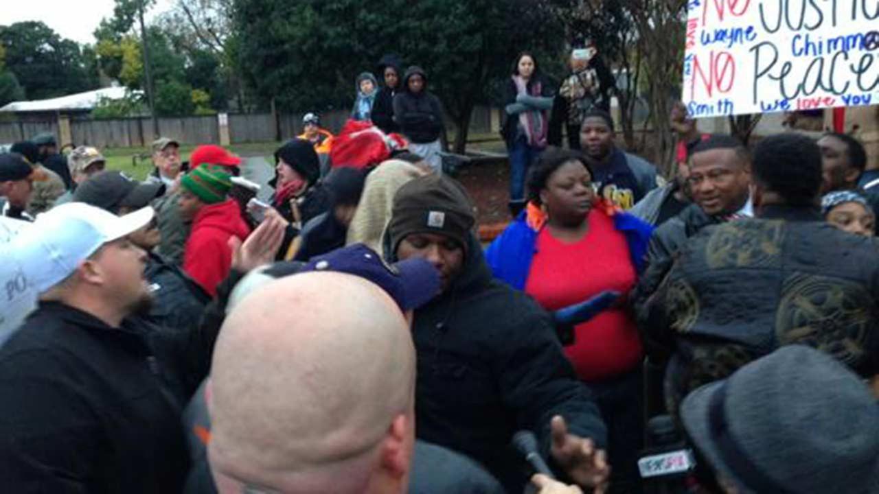 Confrontation breaks out at press conference outside Texas City PD - KTRK-TV