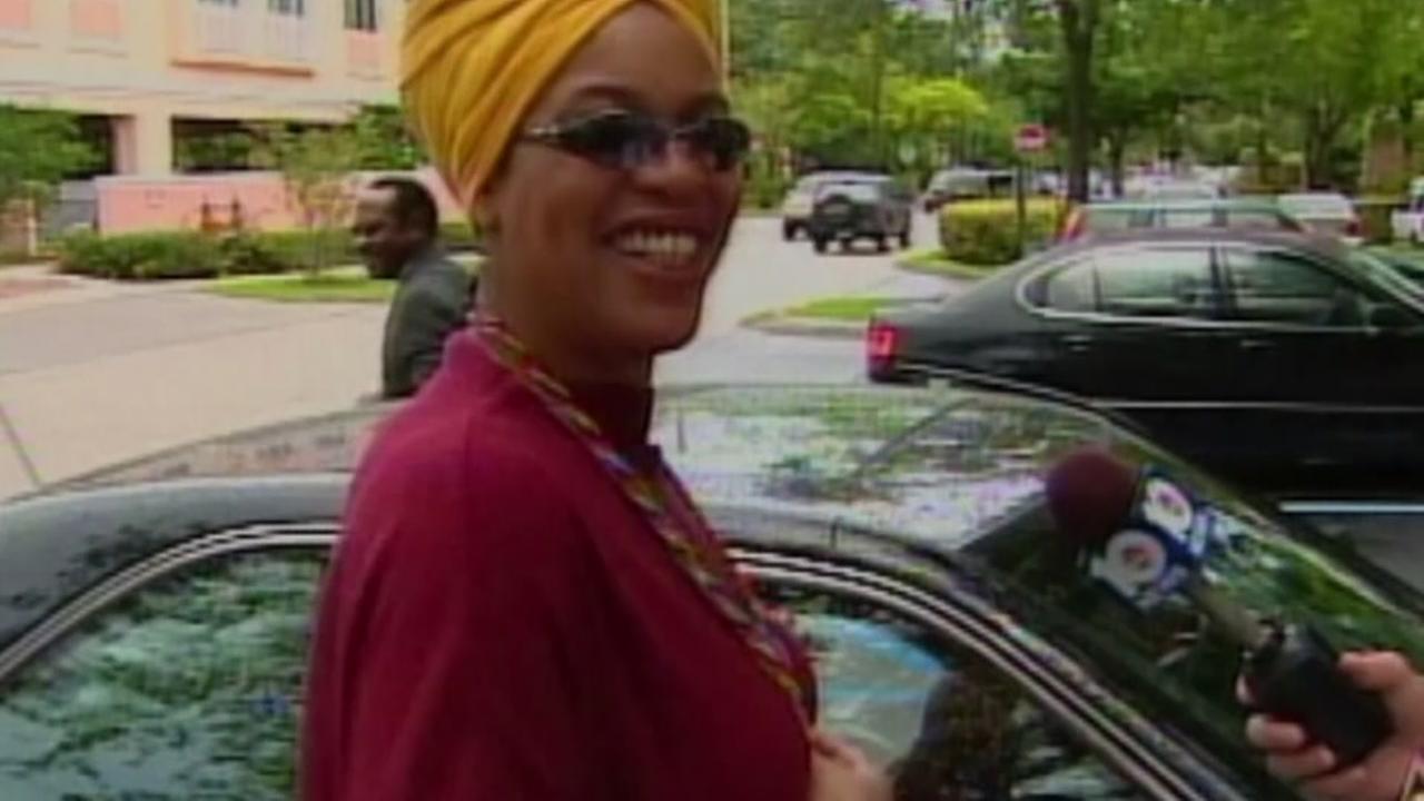 Actress who played TV psychic Miss Cleo dies  at 53