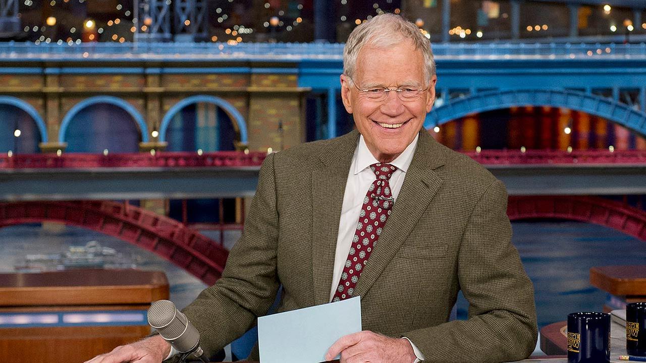 Letterman Un Retires To Deliver Top Ten List Targeting Trump Letterman Un Retires To Deliver Top Ten List Targeting Trump