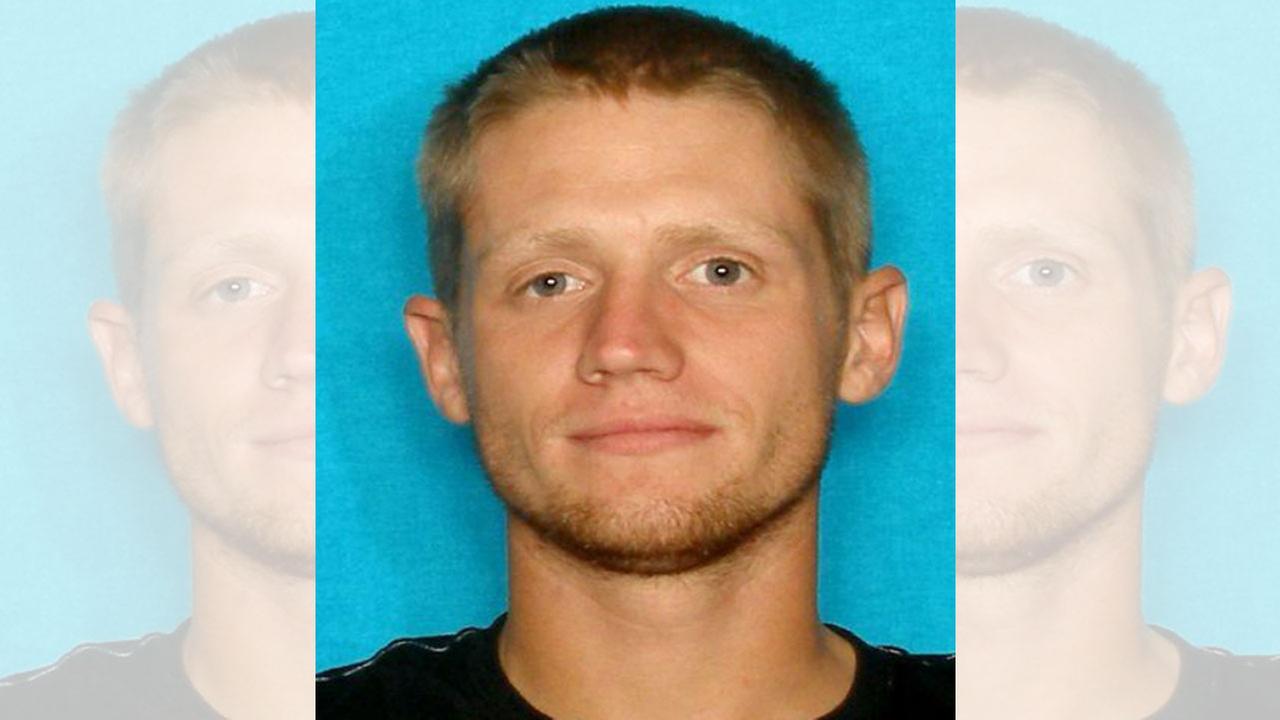 Police: Stabbing suspect spits his own poop at arresting officers - KTRK-TV