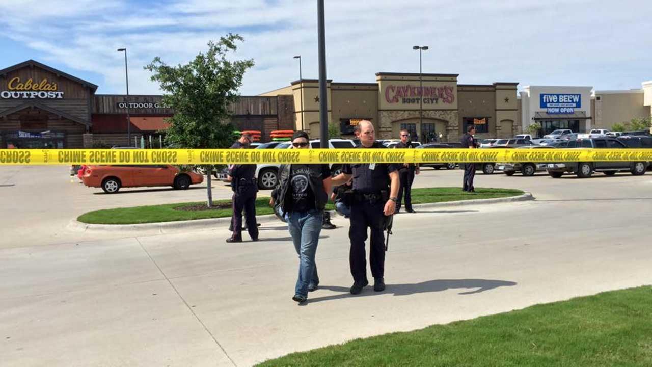 Police 9 killed after fight, shooting erupts among rival biker gangs