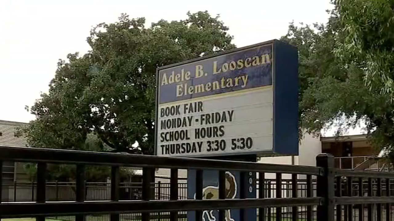 Houston ISD teacher accused of inappropriate contact with students - KTRK-TV