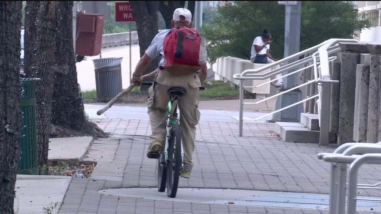 Houston to turn portion of busy Lamar Street into bike lane
