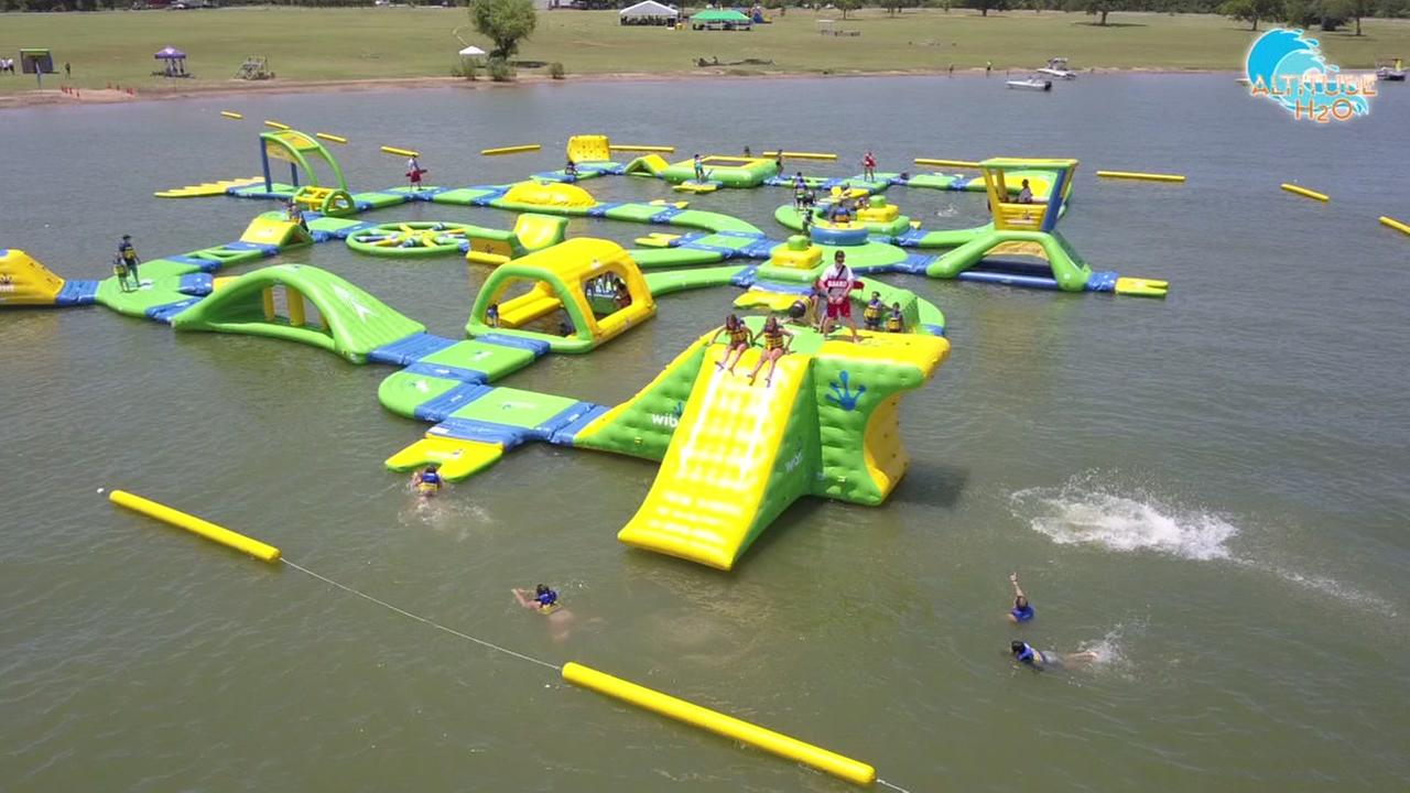 floating water park