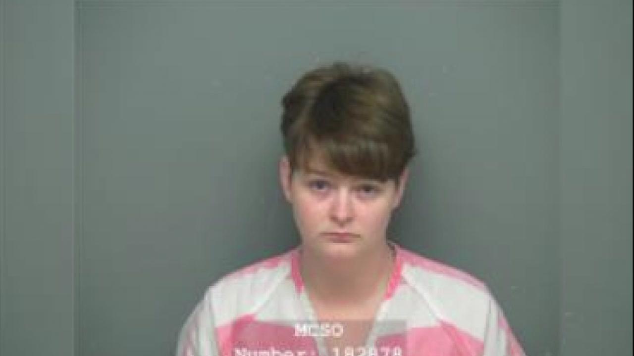 Mom tried to sell 2-year-old daughter for sex for $1,200