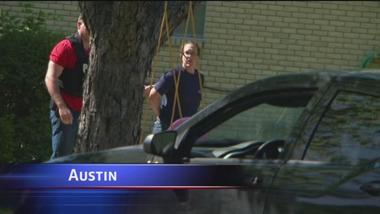 Accused hitandrun driver on trial for bicyclist's death