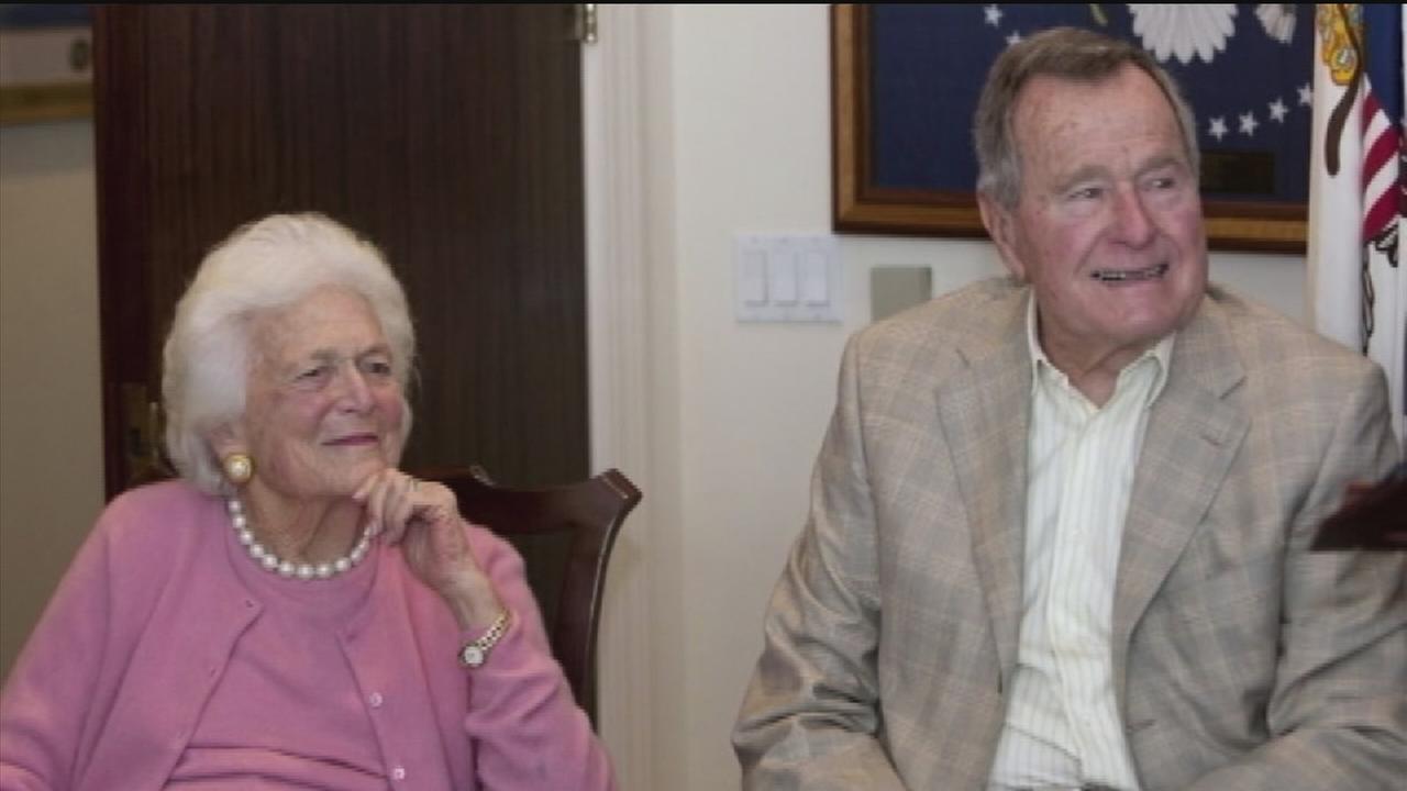 Both George H.W. Bush and Barbara Bush hospitalized