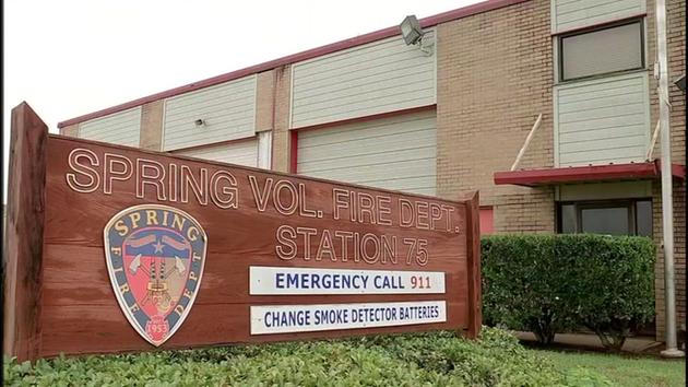 Mold forces Spring firefighters out of firehouse