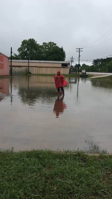 <div class='meta'><div class='origin-logo' data-origin='none'></div><span class='caption-text' data-credit=''>Photos from Monday's flooding across southeast Texax</span></div>