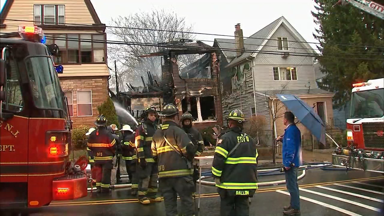 3 dead, including 2 children, in Orange, New Jersey house fire