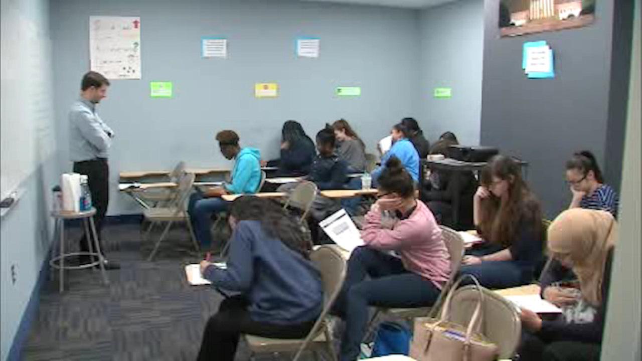 NJ LEEP Academy propelling high schoolers to excellence in Newark; many students attending top universities - WABC-TV