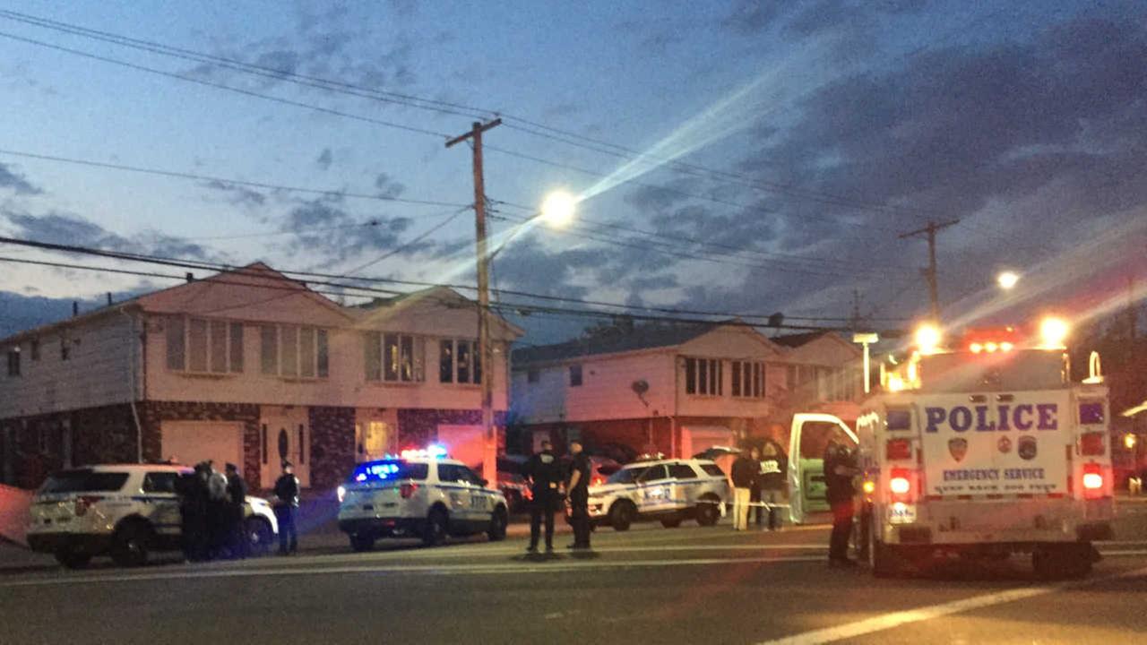 Police shoot man who charged at officer with knife in Bergen Beach, Brooklyn - WABC-TV