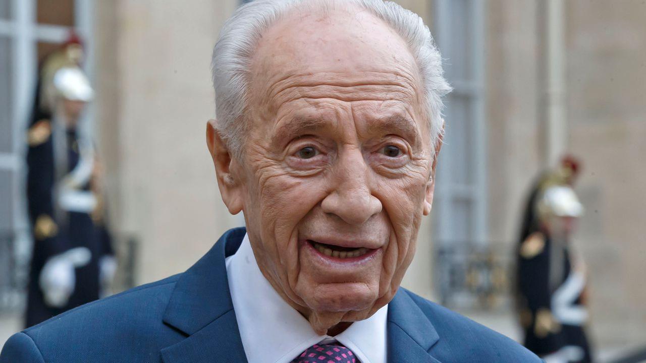 Israel's Shimon Peres hospitalized after stroke