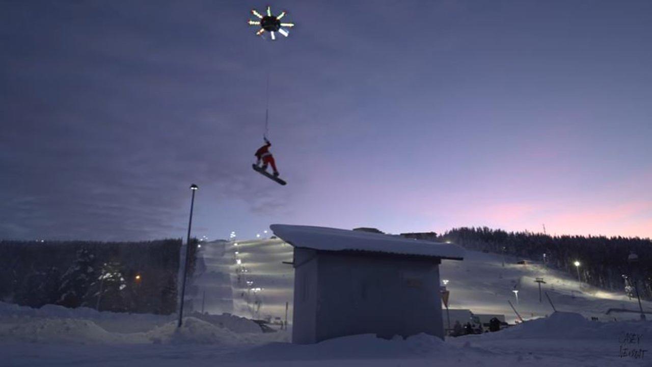 Watch a Supersized Drone Lift a Snowboarder Off a Mountain Watch a Supersized Drone Lift a Snowboarder Off a Mountain