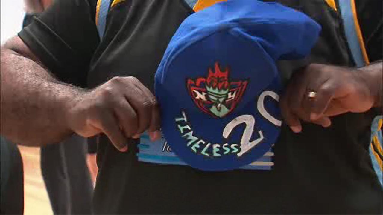 Timeless Torches defy age as WNBA dance team - WABC-TV