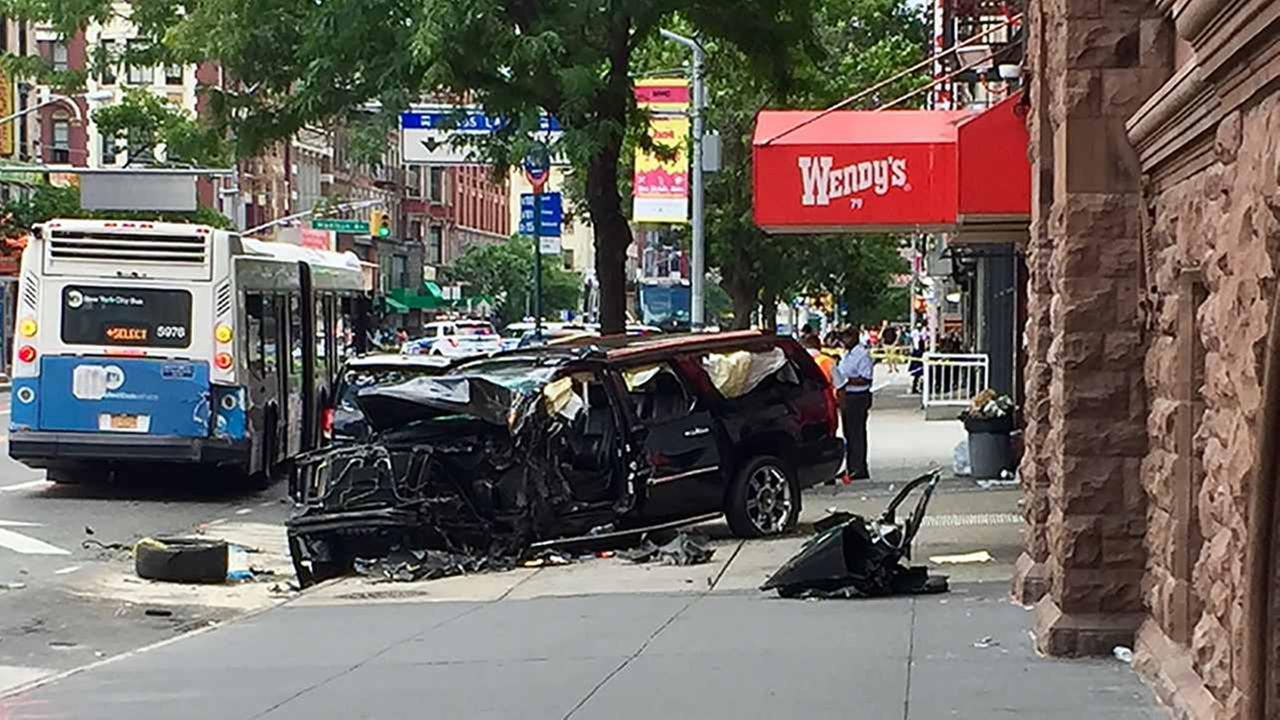 6 injured after MTA bus, SUV collide in Harlem