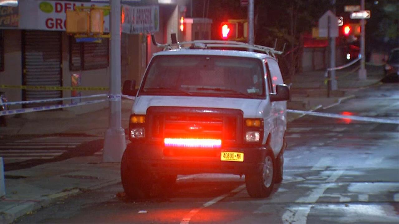 Man dragged to death during road-rage spat Man dragged to death during road-rage spat