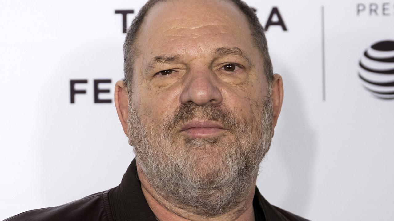 NYPD Ready to Arrest Harvey Weinstein, Waiting for District Attorney's Response NYPD Ready to Arrest Harvey Weinstein, Waiting for District Attorney's Response
