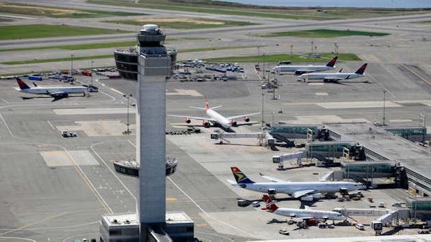 Port Authority presents measures to reduce airport noise limo taxi car