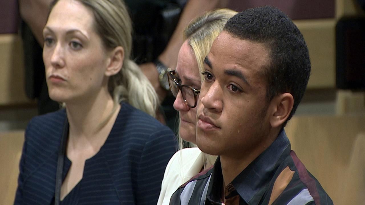 This frame grab provided by WSVN shows Zachary Cruz crying as his brother, Nikolas Cruz is arraigned in Fort Lauderdale, Fla., on March 14, 2018.(WSVN via AP, Pool)