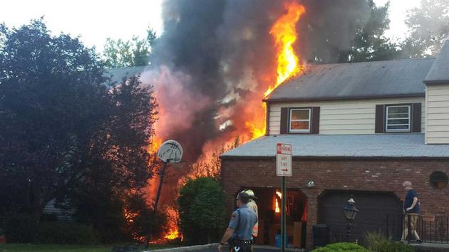 Intense house fire in Fair Lawn burns neighboring home