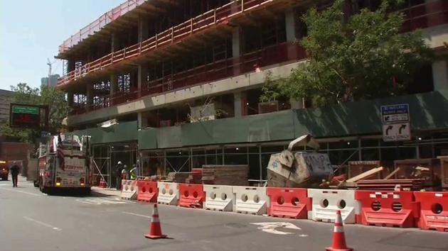 Construction worker dies after falling 4 stories at Manhattan work site