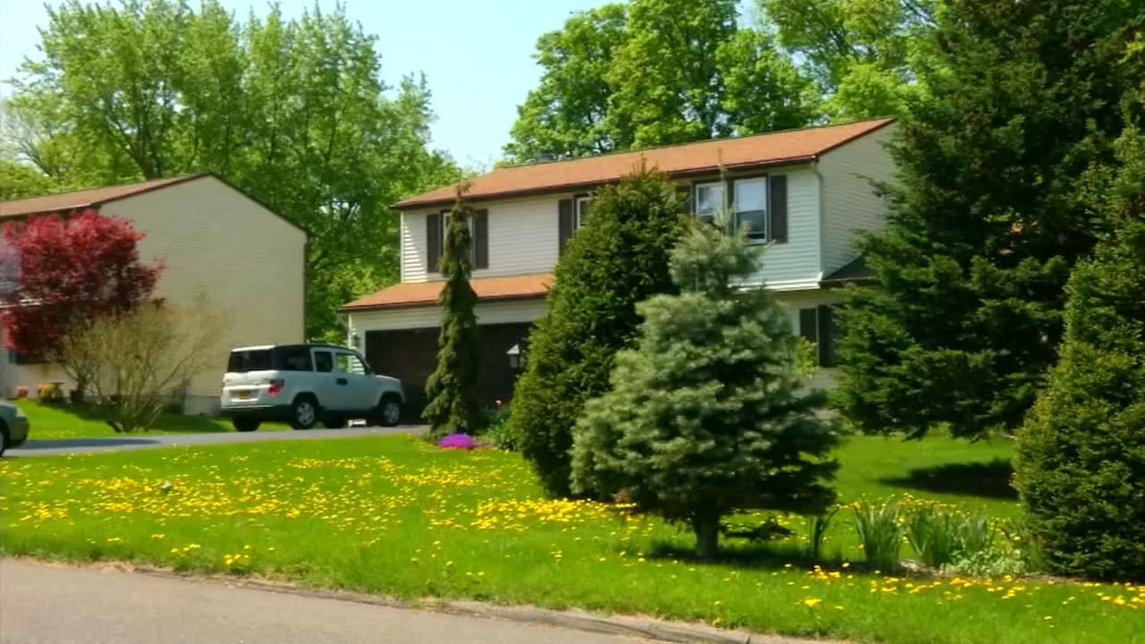 Judge orders 30-year-old son to leave parents\' home after they sued ... Judge orders 30-year-old son to leave parents\' home after they sued ...